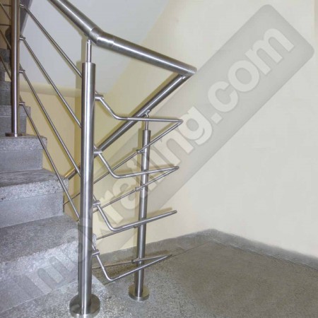 Иноксови парапети